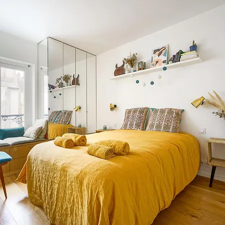 Beautiful With View On The Faubourg *